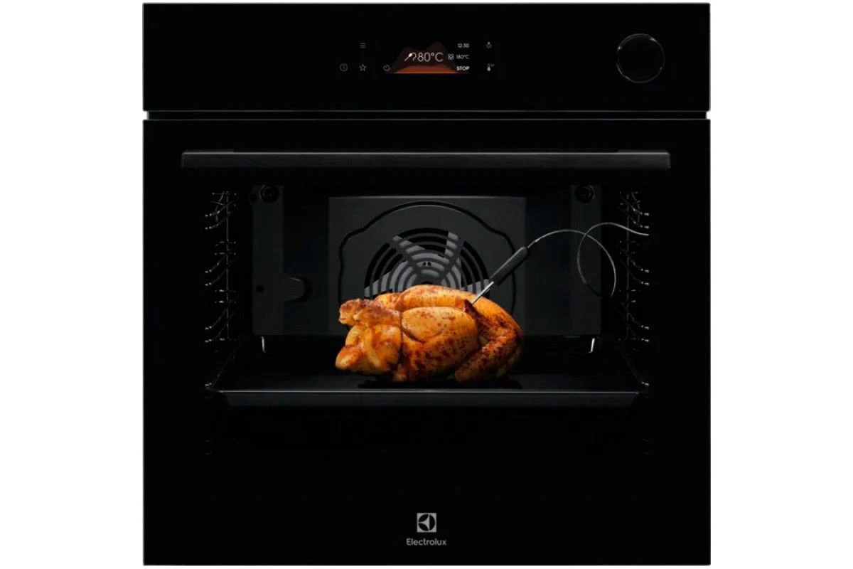 Духовой шкаф Electrolux EOC8P39WZ