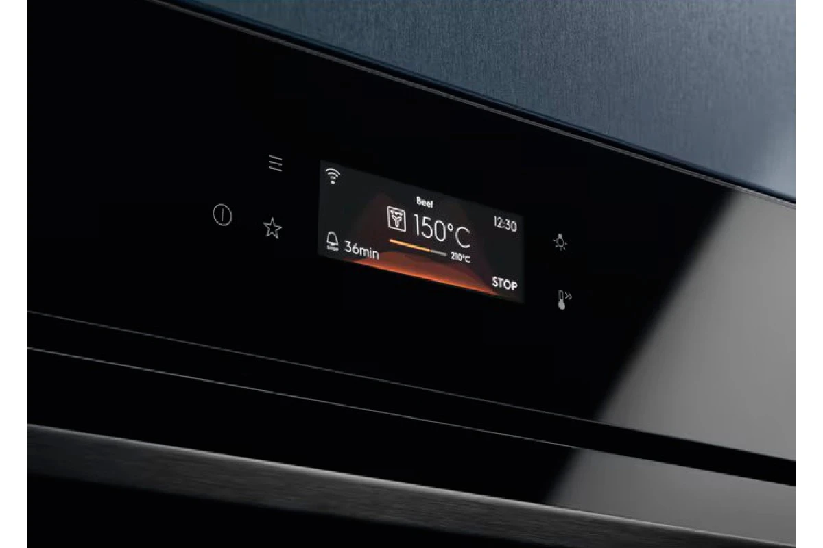 Духовой шкаф Electrolux EOB8S39WZ