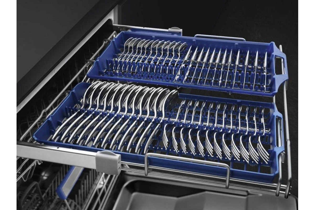 Встраиваемая посудомоечная машина Smeg STL342CSL
