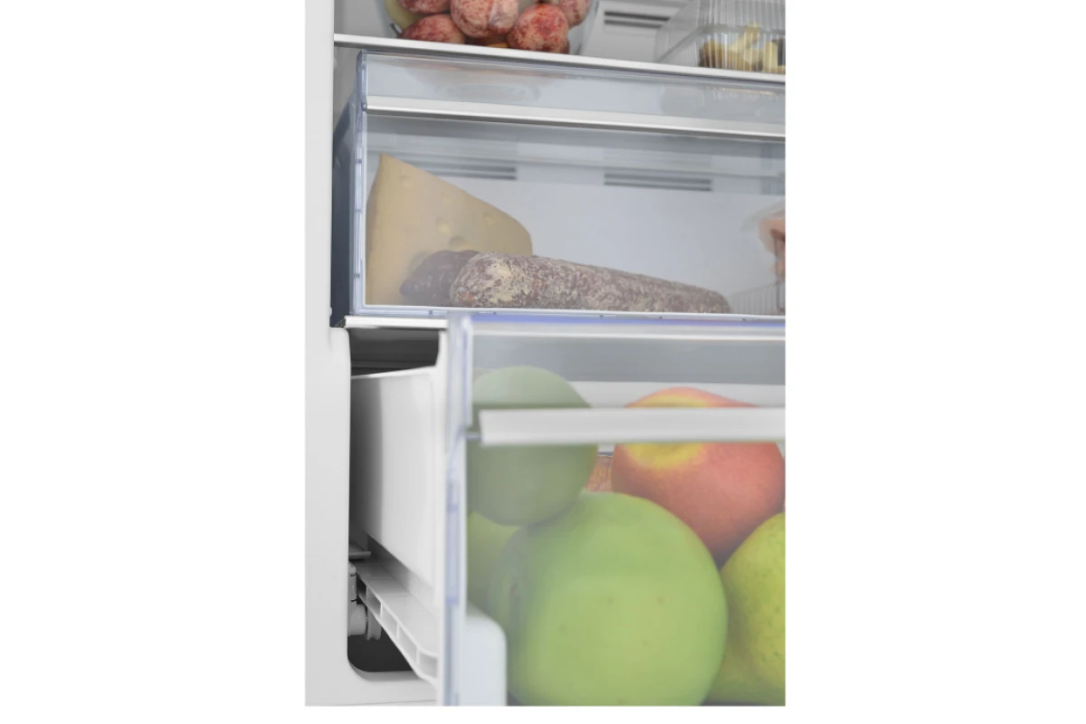 Встраиваемый холодильник Beko BCNA275E2S