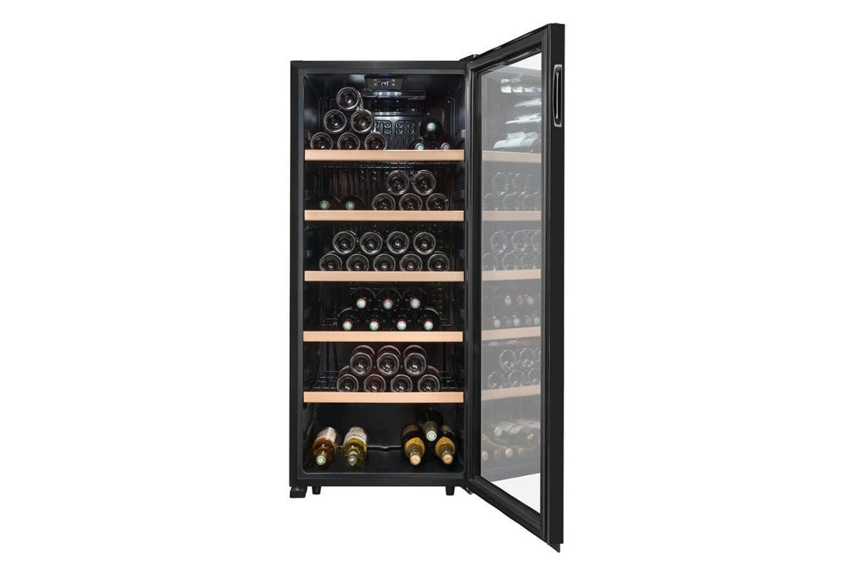 Монотемпературный шкаф La Sommeliere SLS117BLACK