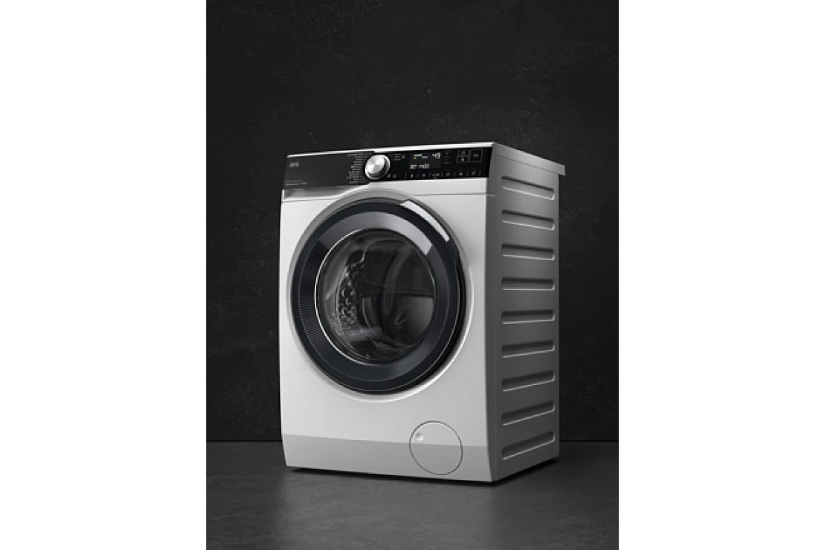Стиральная машина AEG LFR95146UE
