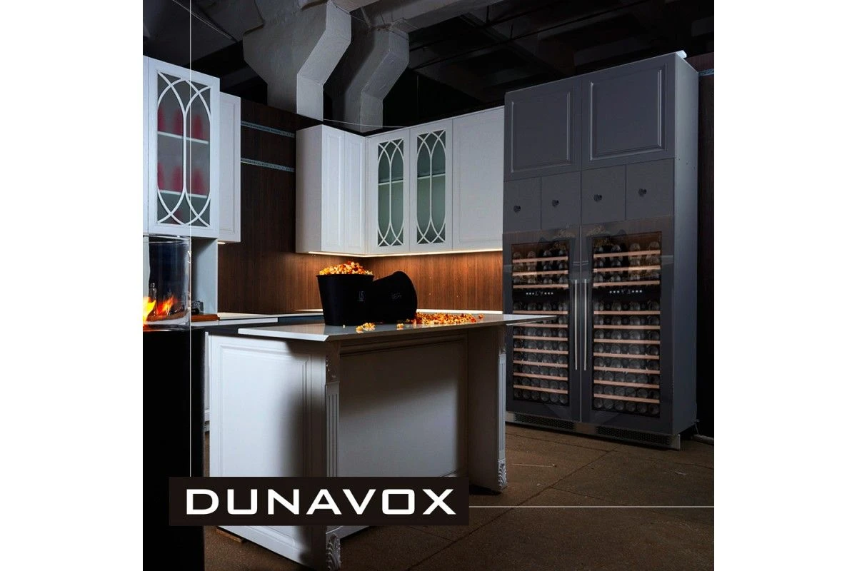 Винный шкаф Dunavox DX-74.230DB