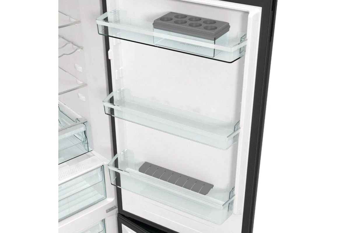 Отдельностоящий холодильник Gorenje ONRK619EBK
