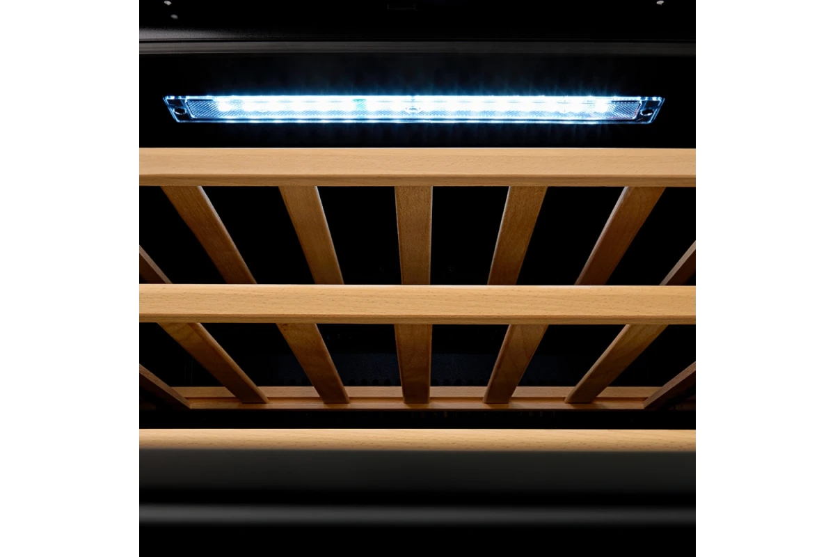 Встраиваемый винный шкаф VARD WCI4SSTG