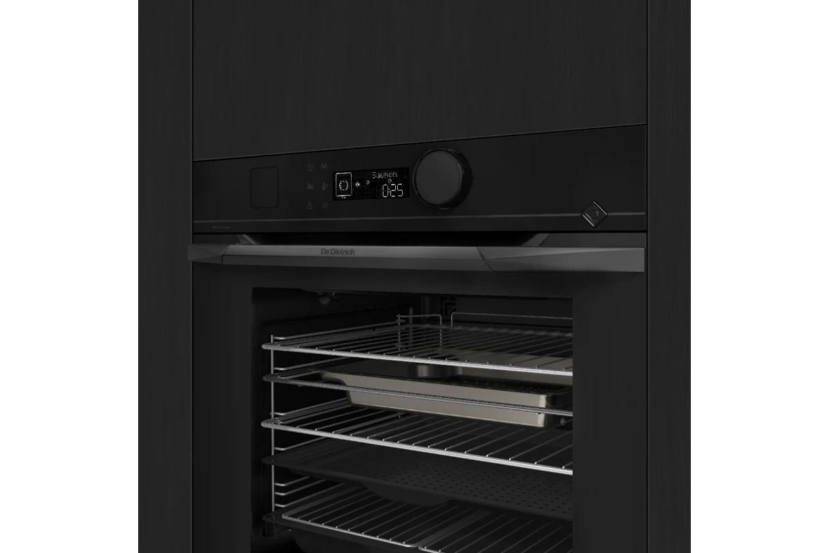 Духовой шкаф с паром De Dietrich DOR4546B