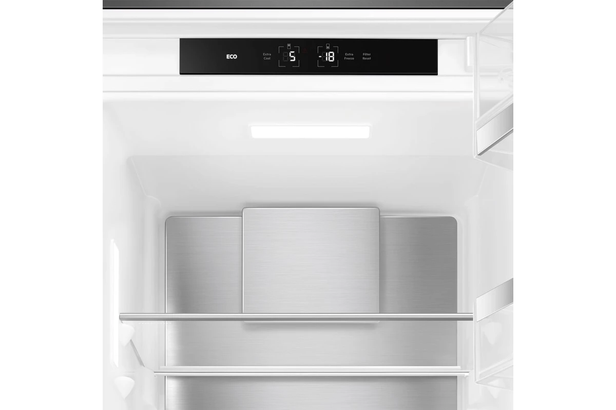 Встраиваемый холодильник Smeg C9174TN5D