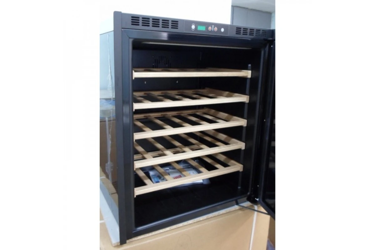 Винный шкаф Indel B Built-In 36 Home Plus