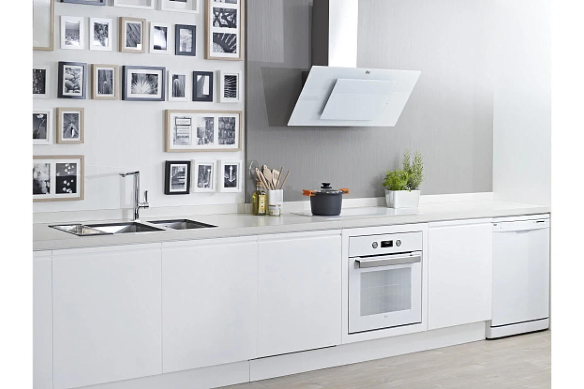 Духовой шкаф Teka HS 720 WHITE