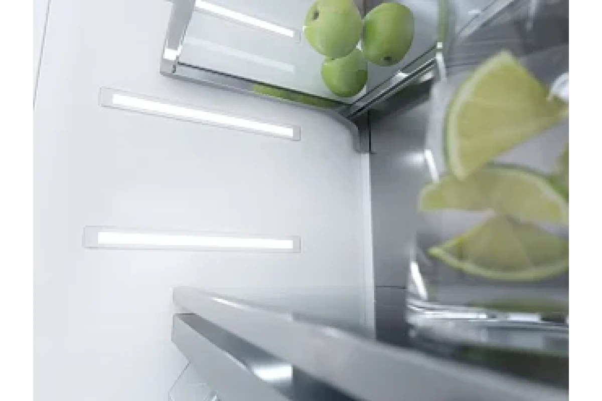 Встраиваемый холодильник Miele K 2802 Vi