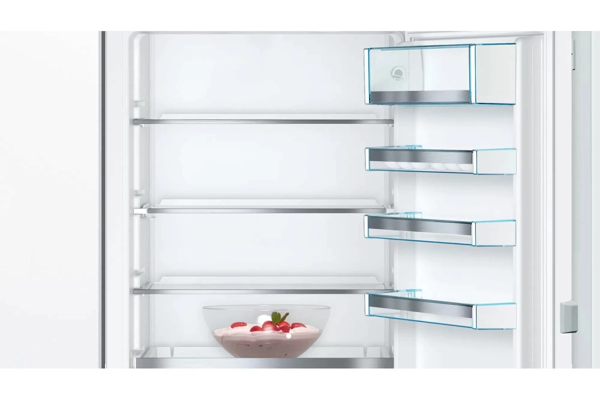 Встраиваемый двухкамерный холодильник Bosch KIS87AFE0