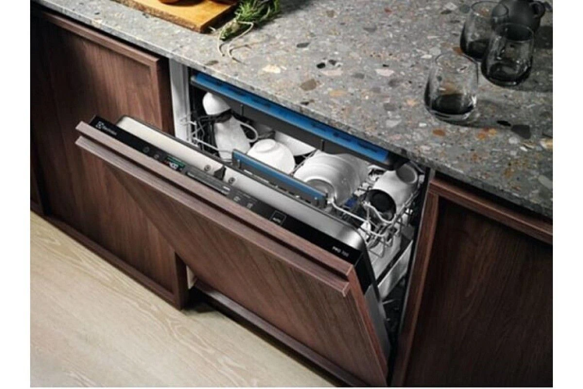 Встраиваемая посудомоечная машина Electrolux KEQC3100L