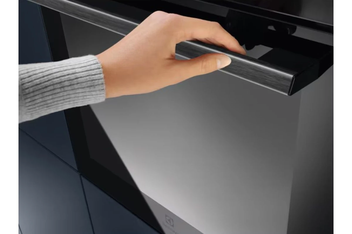 Духовой шкаф Electrolux EOABS39WZ