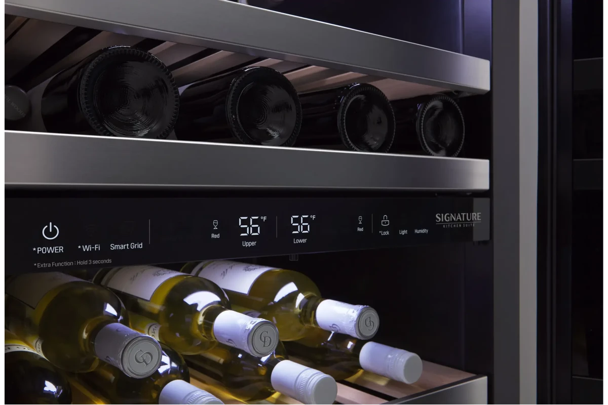 Винный шкаф Signature Kitchen Suite SKSUW2401G