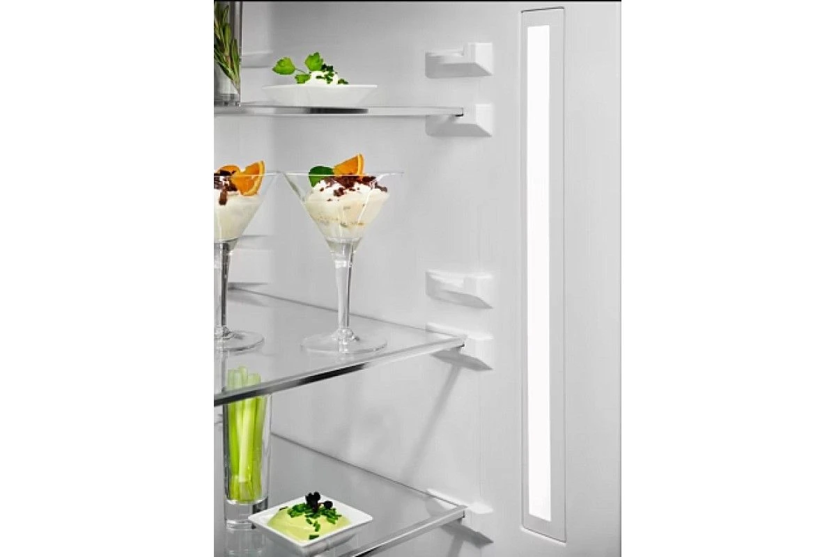 Холодильник Electrolux LNT 7ME36 X3