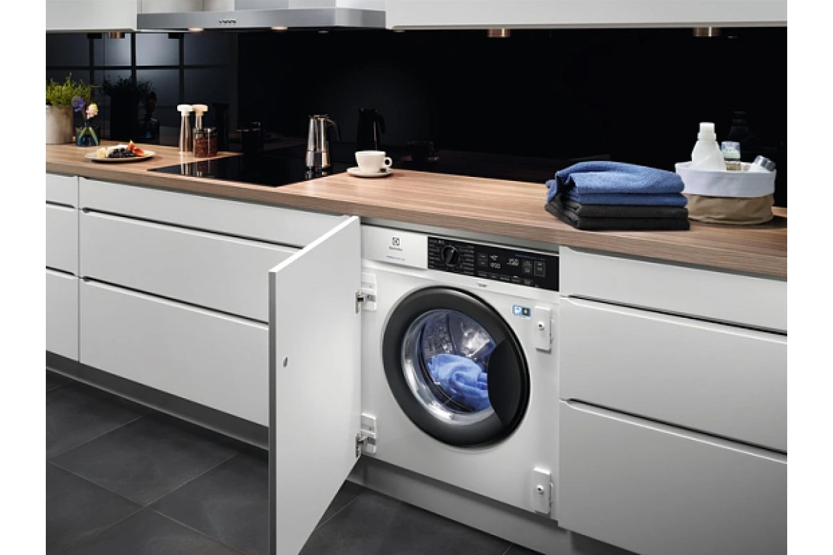 Встраиваемая стиральная машина Electrolux EW7F3R48SI