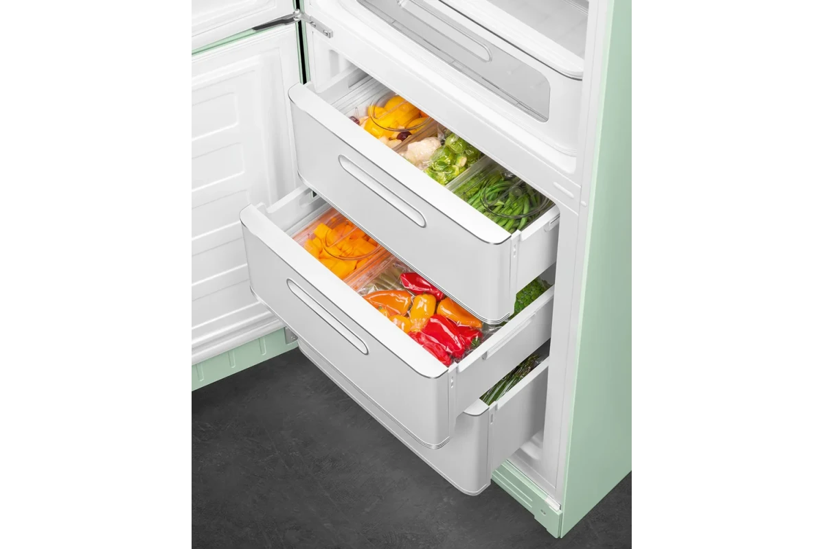 Холодильник Smeg FAB32LPG6