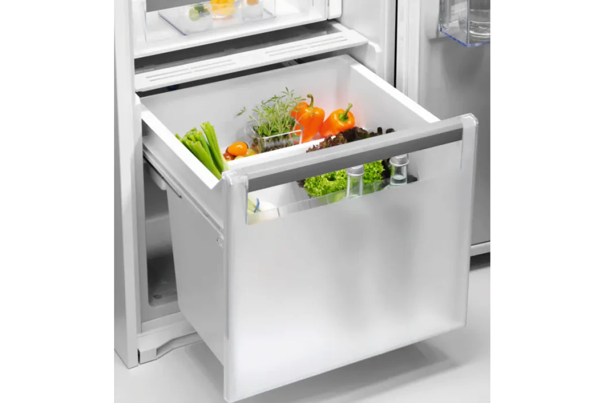 Встраиваемый холодильник Electrolux KRD6DE18S1