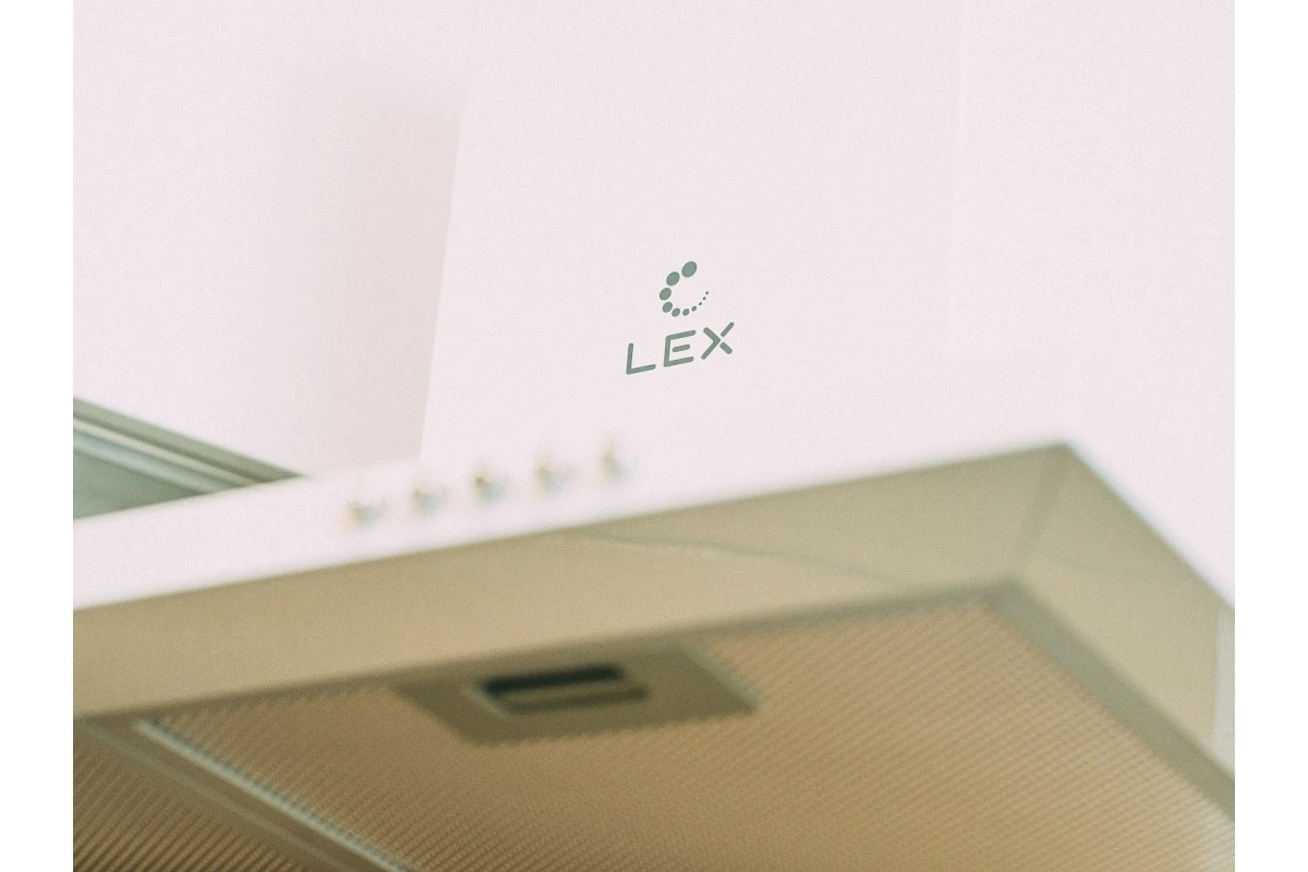 Купольная кухонная вытяжка LEX Basic 600 White